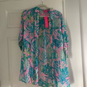 Lily Pulitzer button down size small new with tags